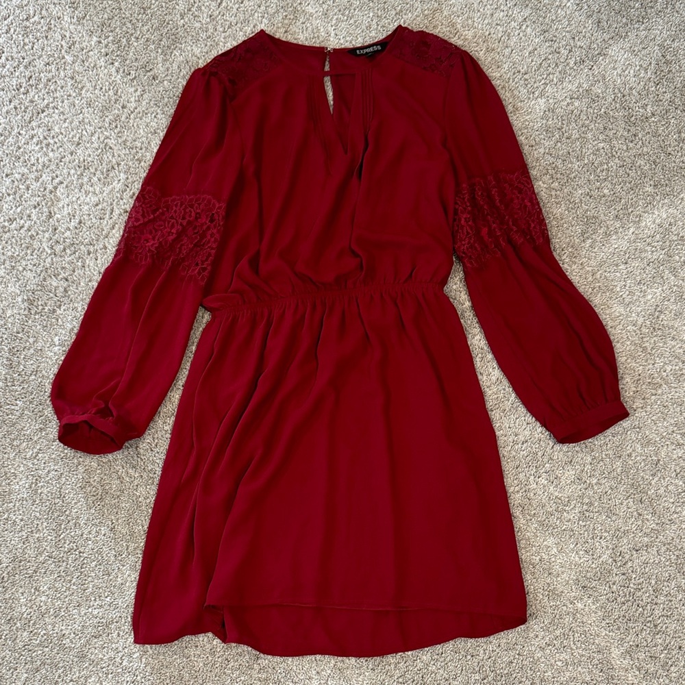 Express women’s long sleeve dress: M